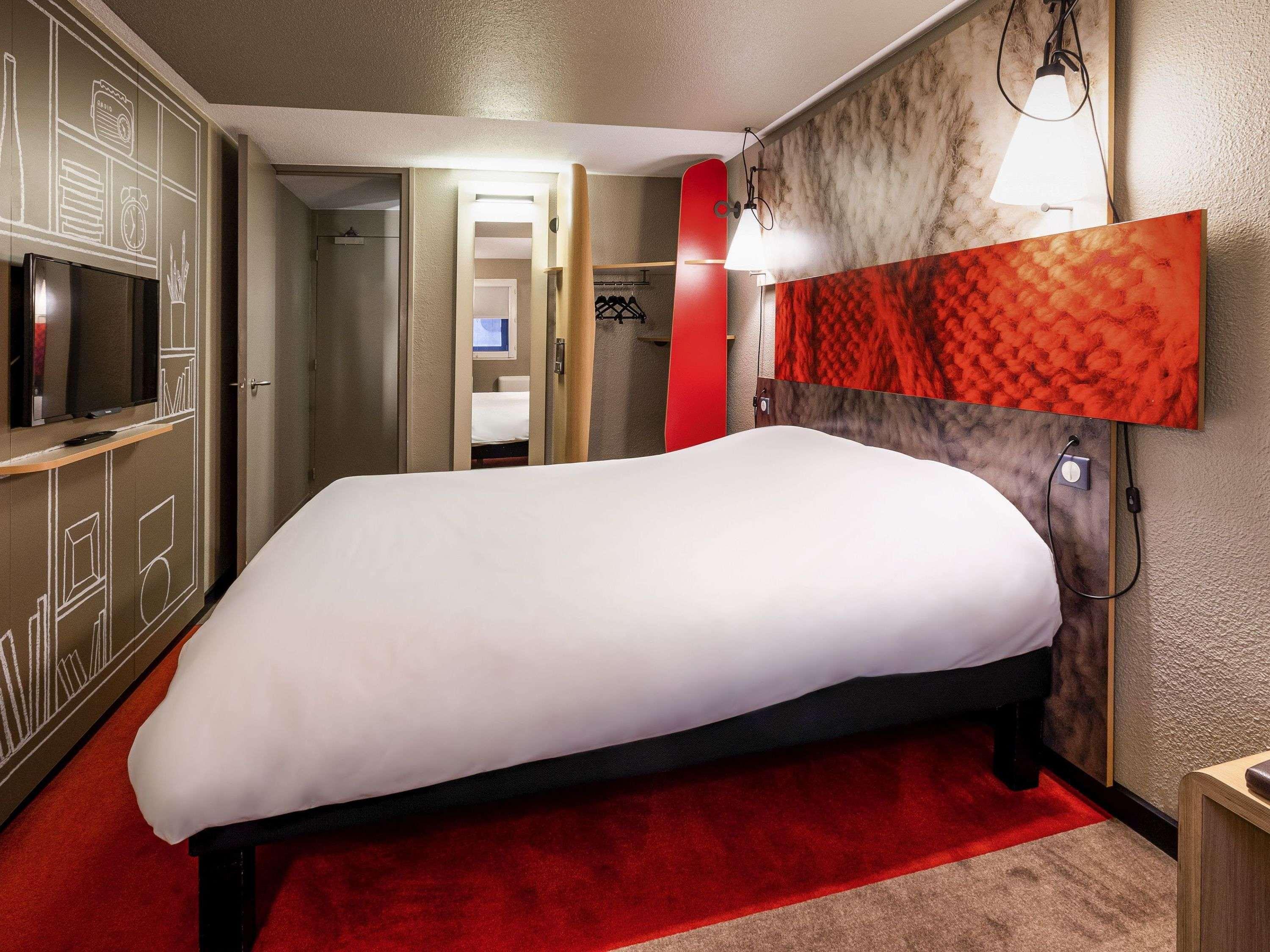 Ibis Hotel Koeln Am Dom Экстерьер фото
