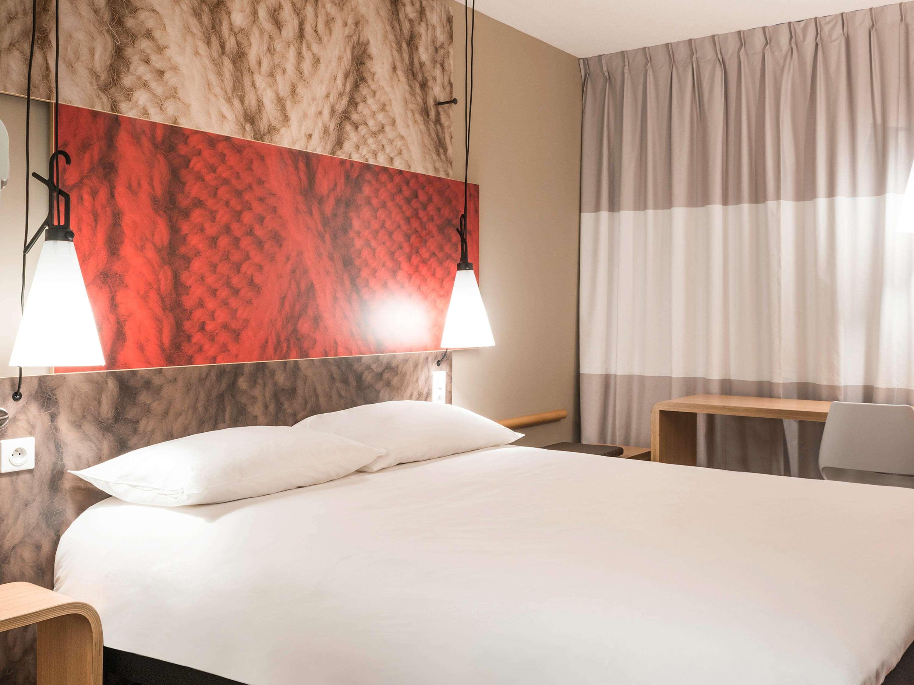 Ibis Hotel Koeln Am Dom Экстерьер фото