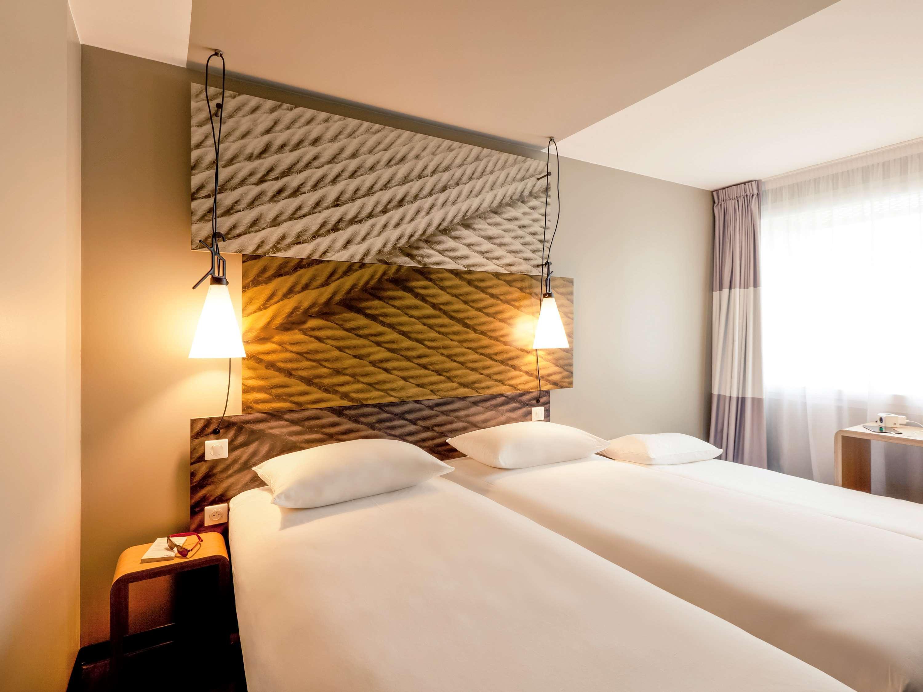 Ibis Hotel Koeln Am Dom Экстерьер фото
