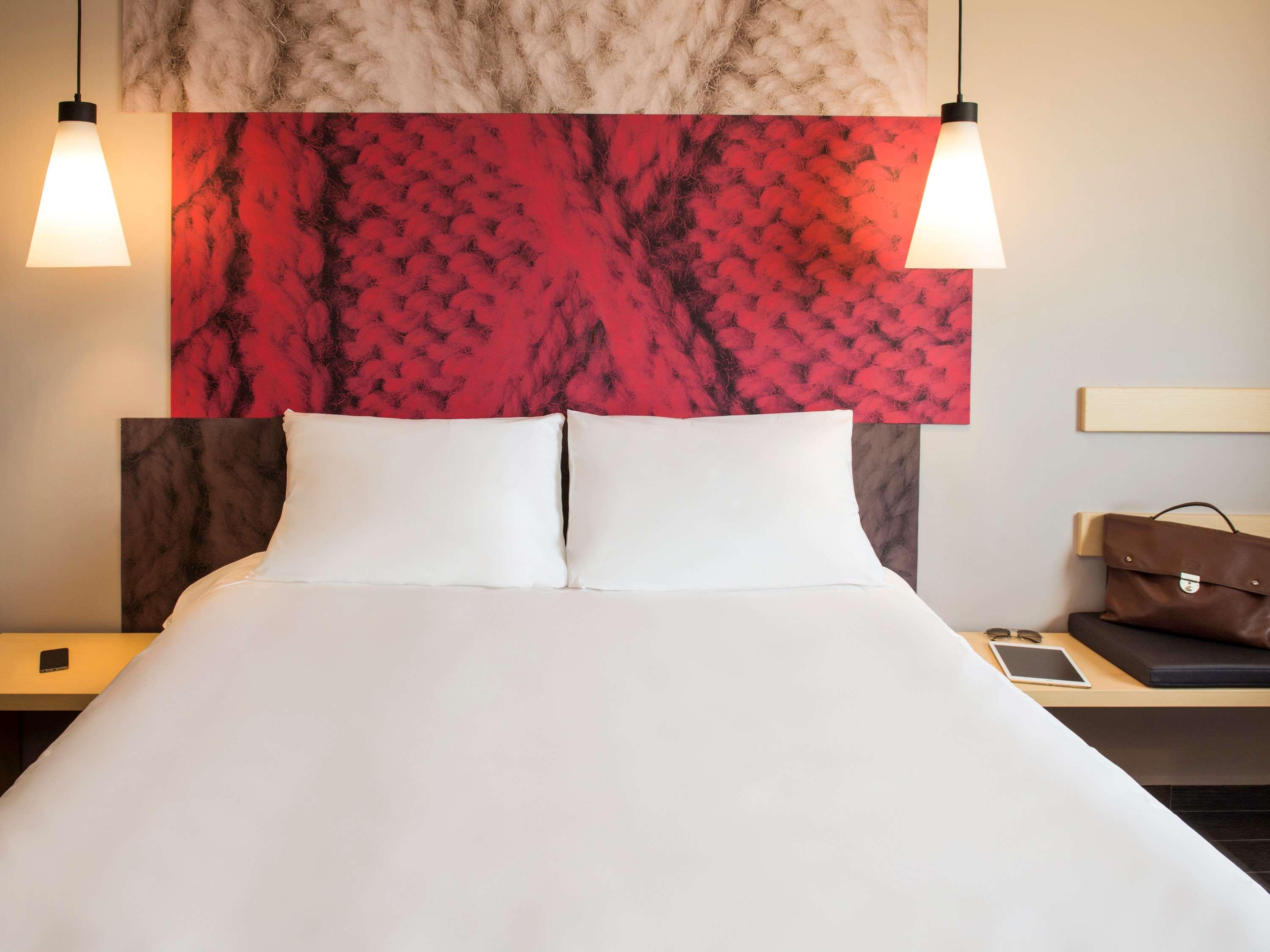 Ibis Hotel Koeln Am Dom Экстерьер фото