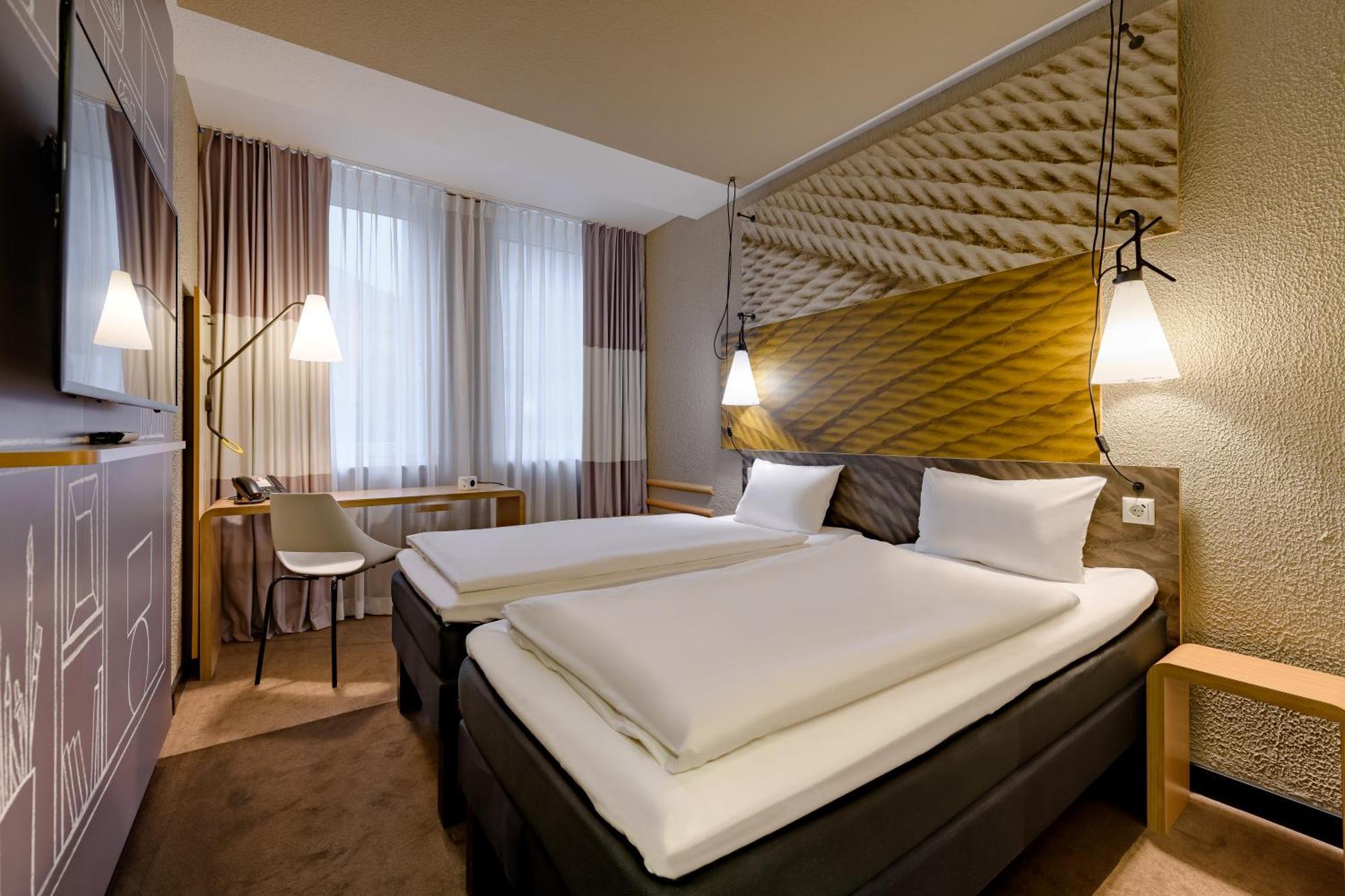 Ibis Hotel Koeln Am Dom Экстерьер фото