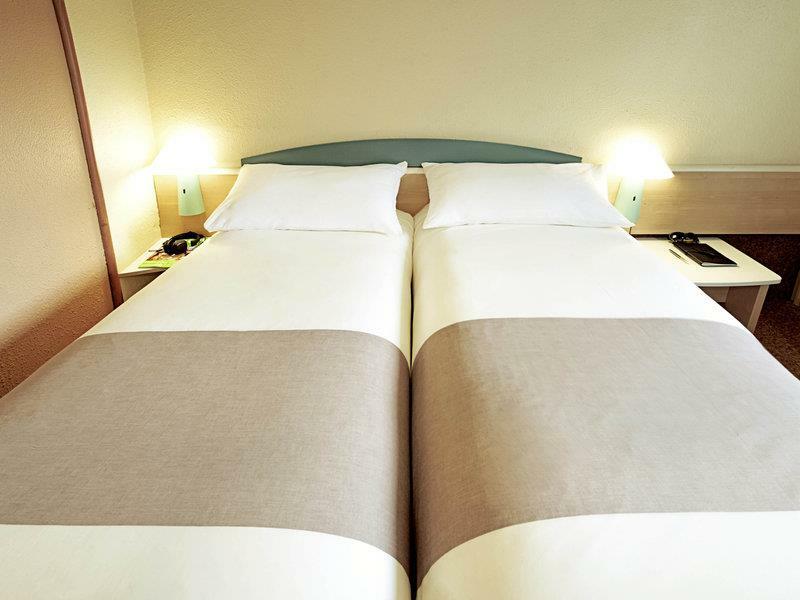 Ibis Hotel Koeln Am Dom Экстерьер фото